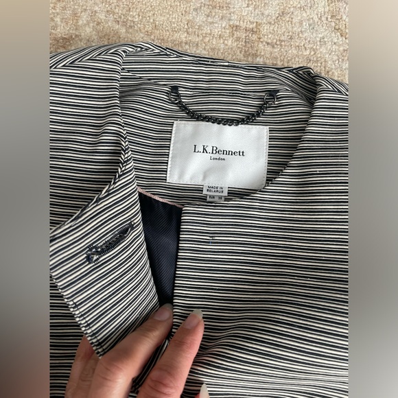 L.K. Bennett Cropped Striped Blazer size 4 - Picture 4 of 8